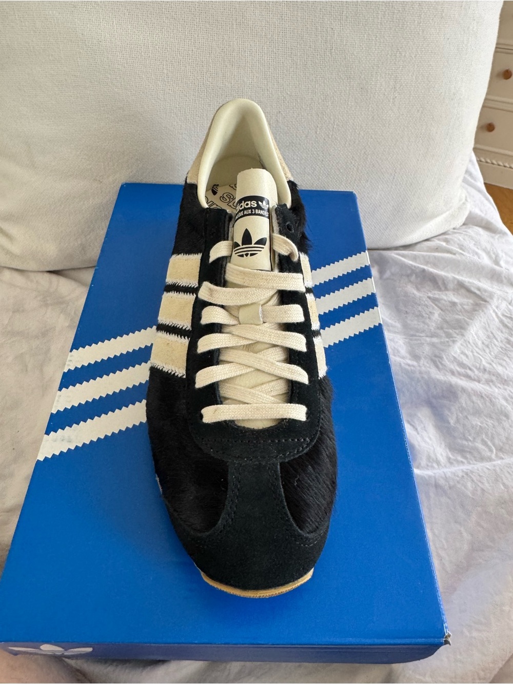 adidas Black & Cream Ponyhair Retro Trainer - Picture 2 of 4